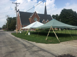 Pole tent 30x30 green