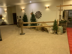 Split rail corner post